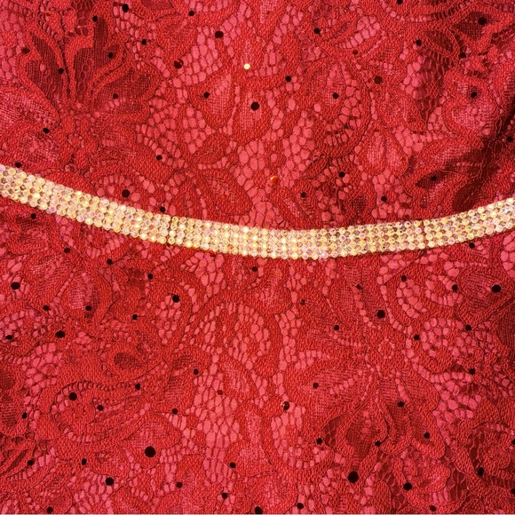 Bonnie Jean Red Lace Dress - Picture 4 of 12